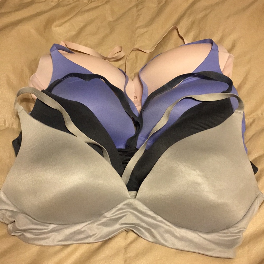 Bundle of VS lightly lined Bras